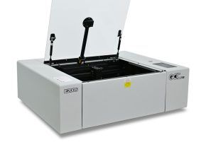 GCC E200S laser engraver
